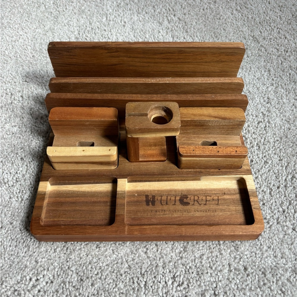 Bedside table organizer